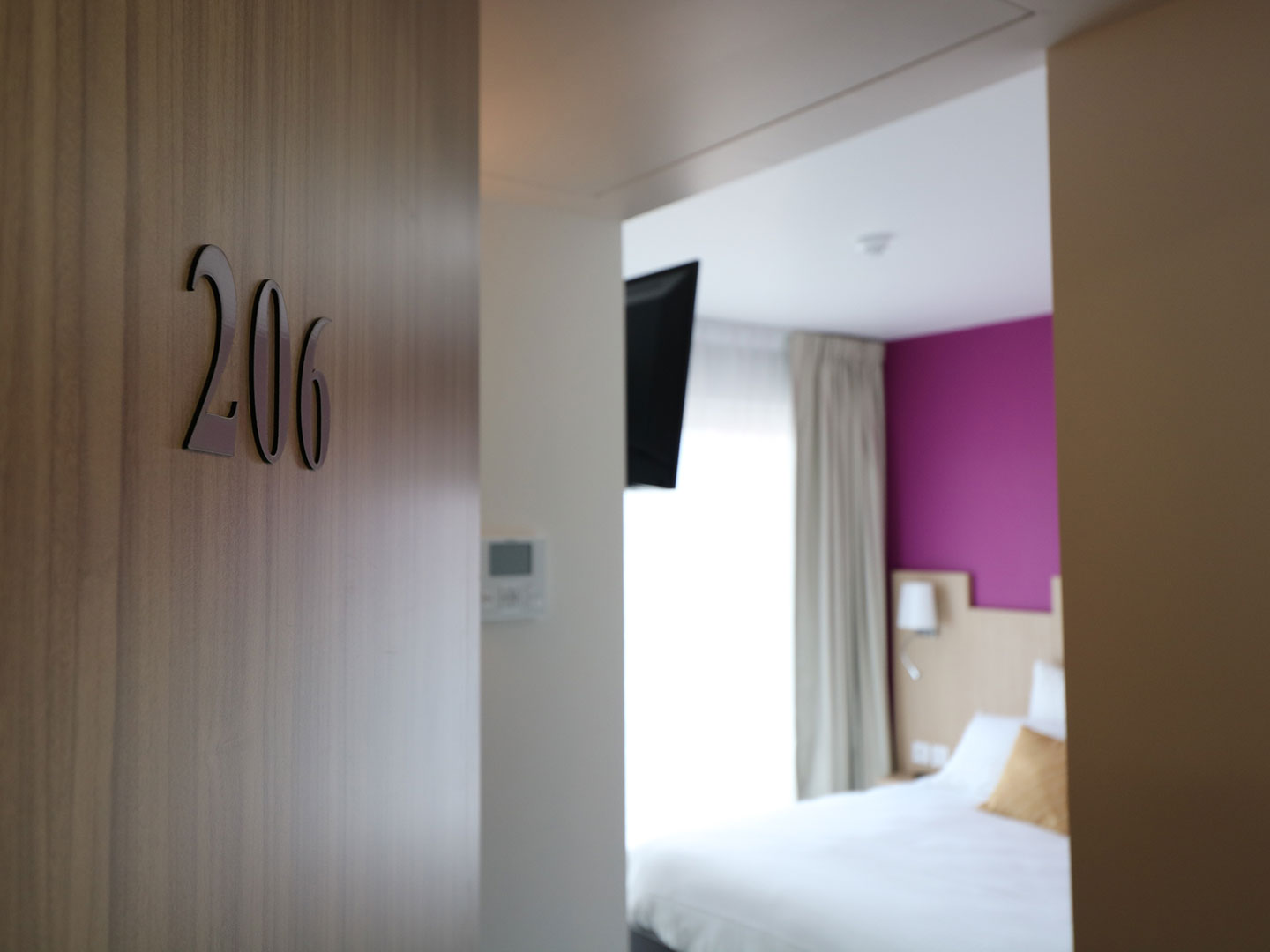 hotel-virevent-saint-raphael-chambre-200-1 Hôtel Le Virevent Saint Raphaël - Chambre 200 - 1