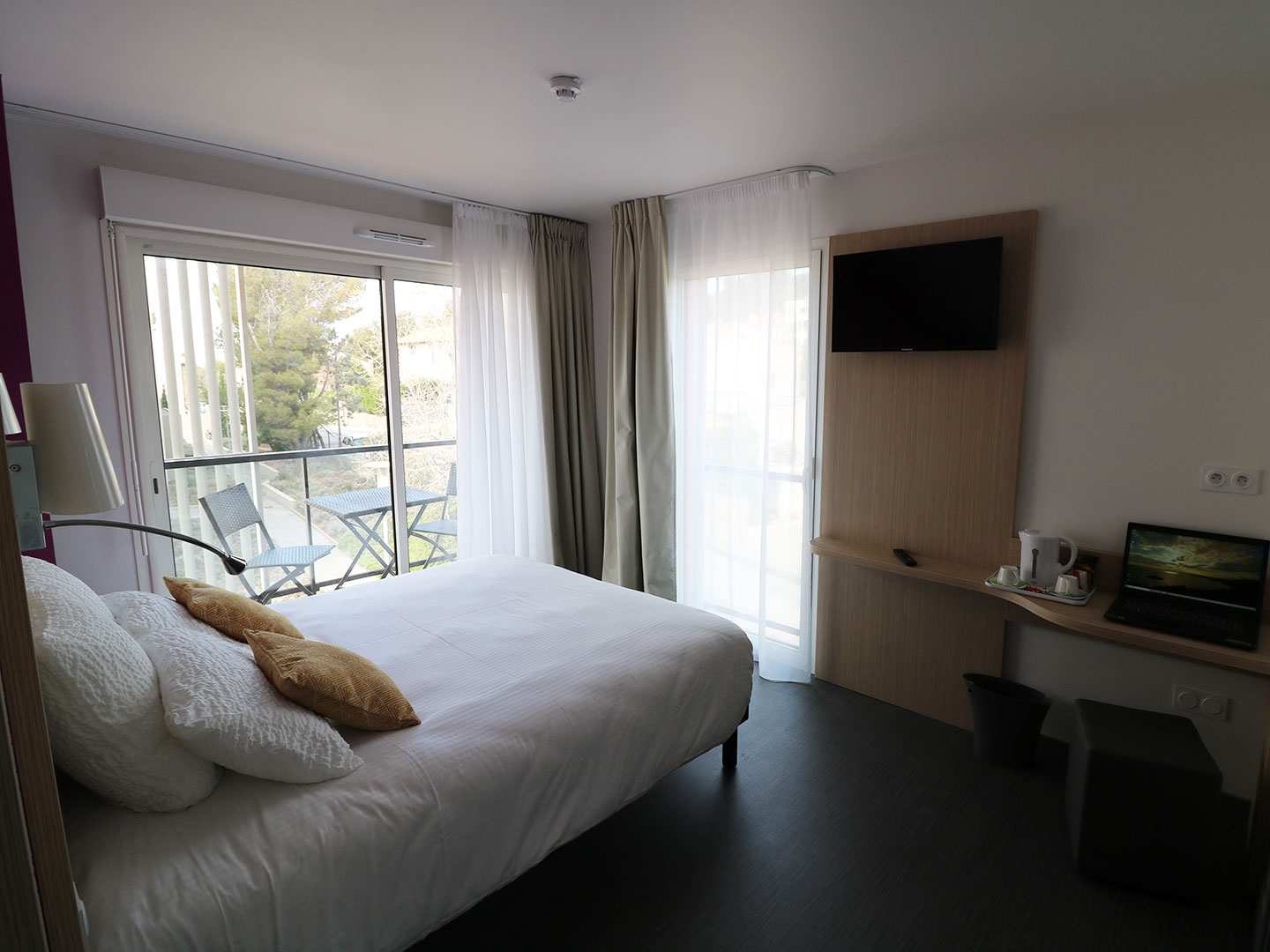 Hôtel Le Virevent Saint Raphaël - Chambre 206 - 2